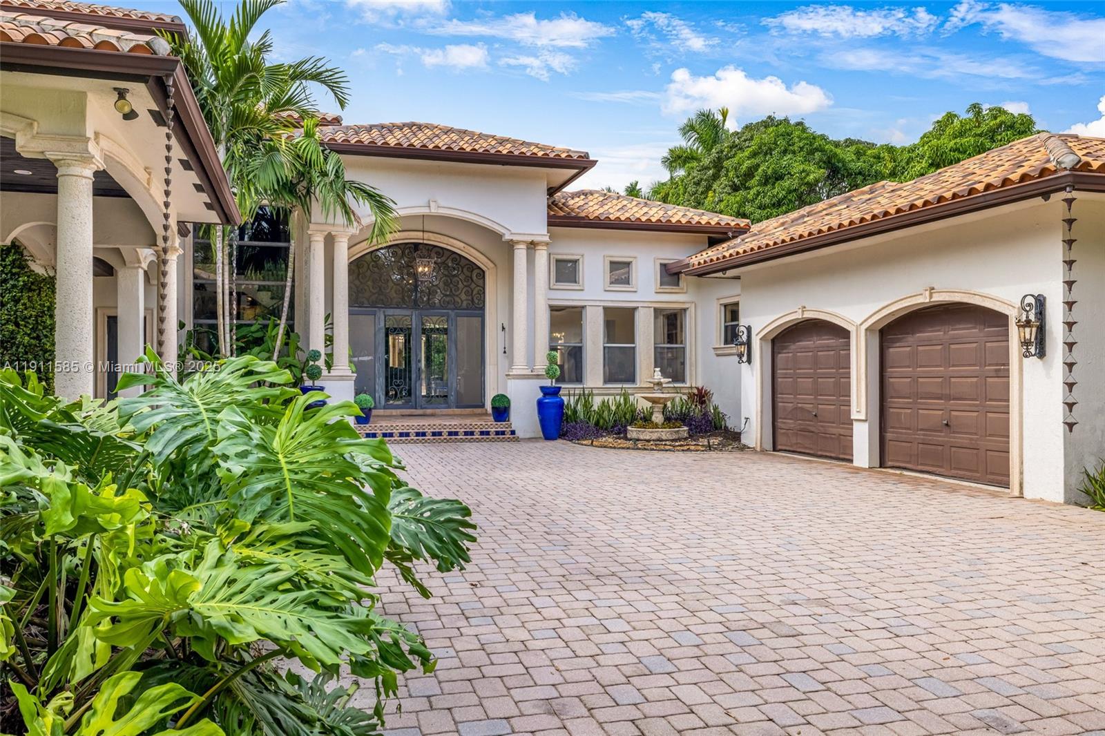 7030 SW 72nd Ct Miami, FL 33143