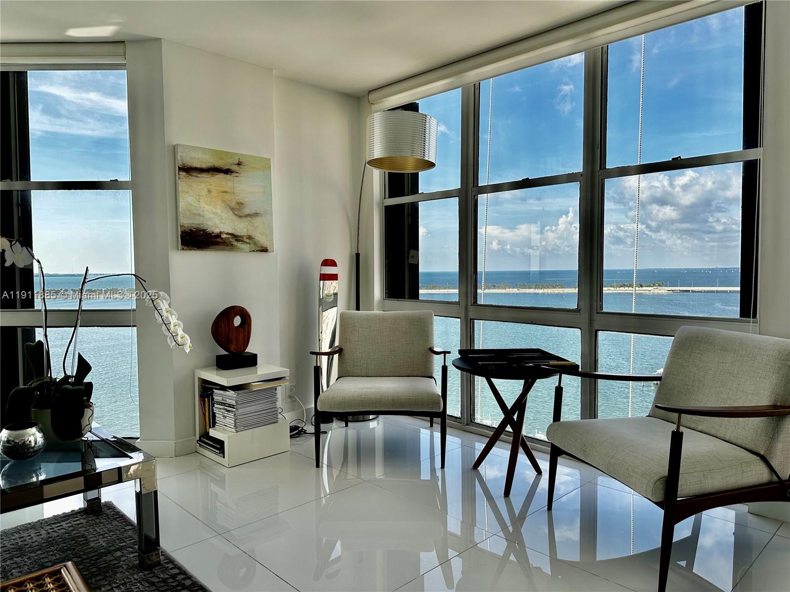 image Brickell Place Condo16