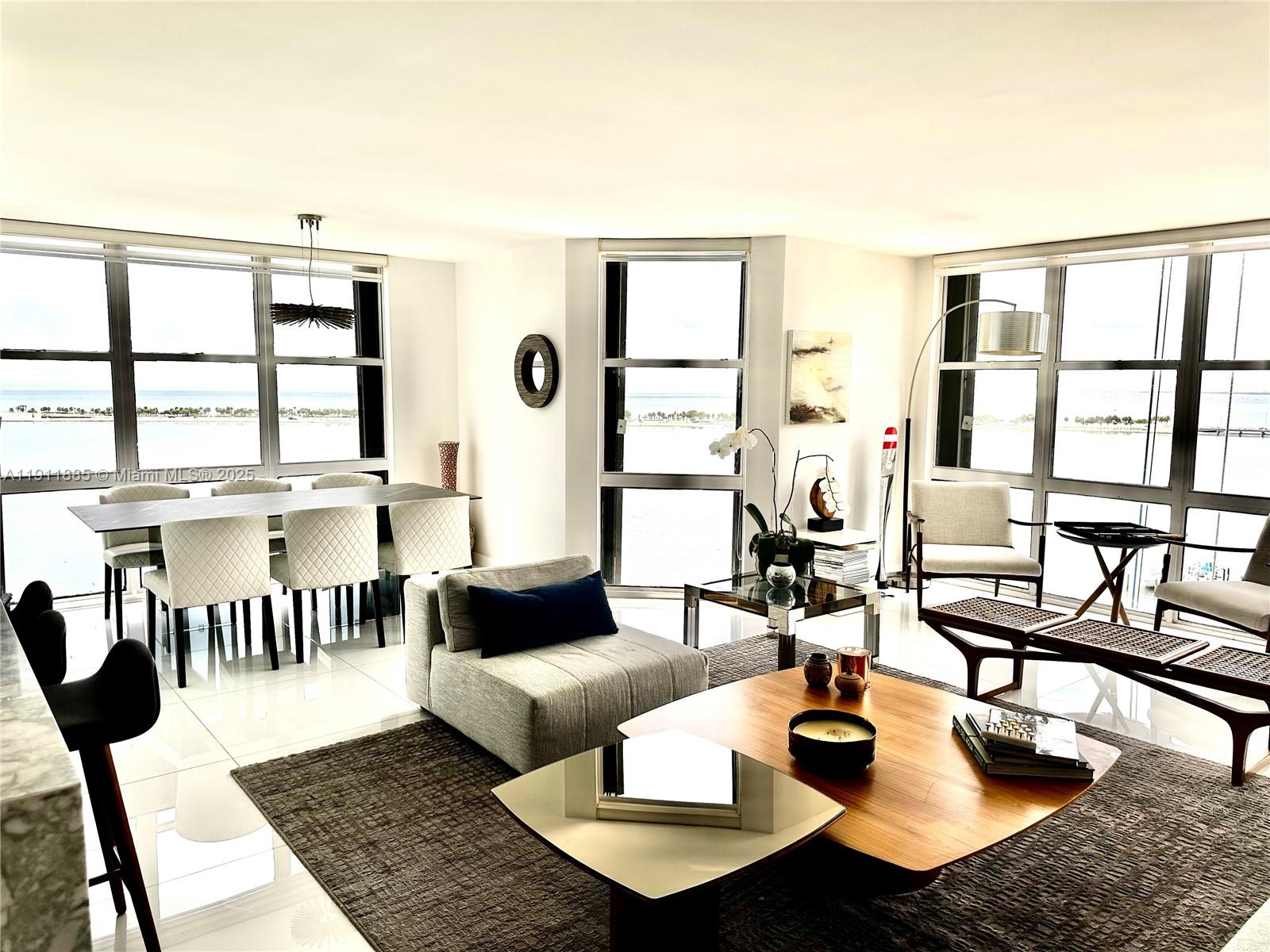 image Brickell Place Condo28