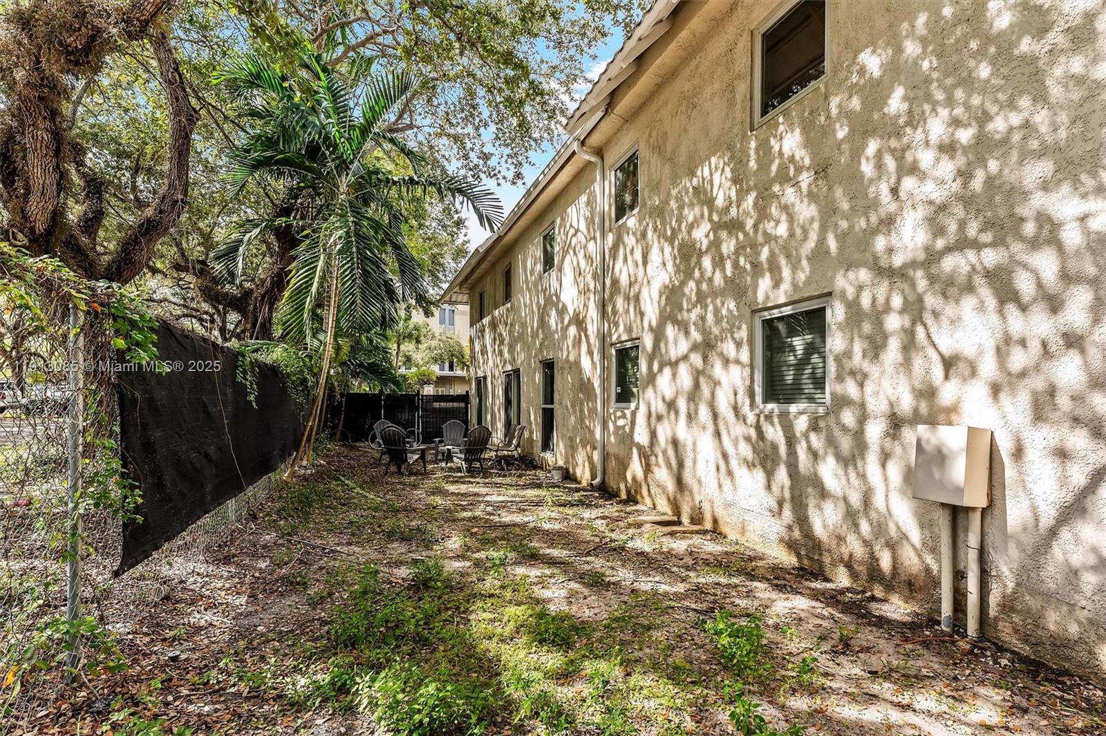 8617 SW 68th Ct #2 Pinecrest, FL 33156
