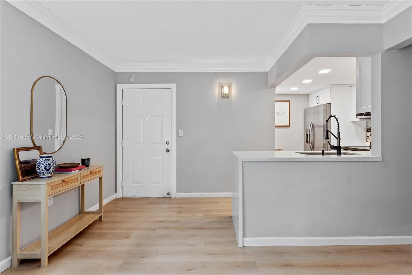 8617 SW 68th Ct #2 Pinecrest, FL 33156