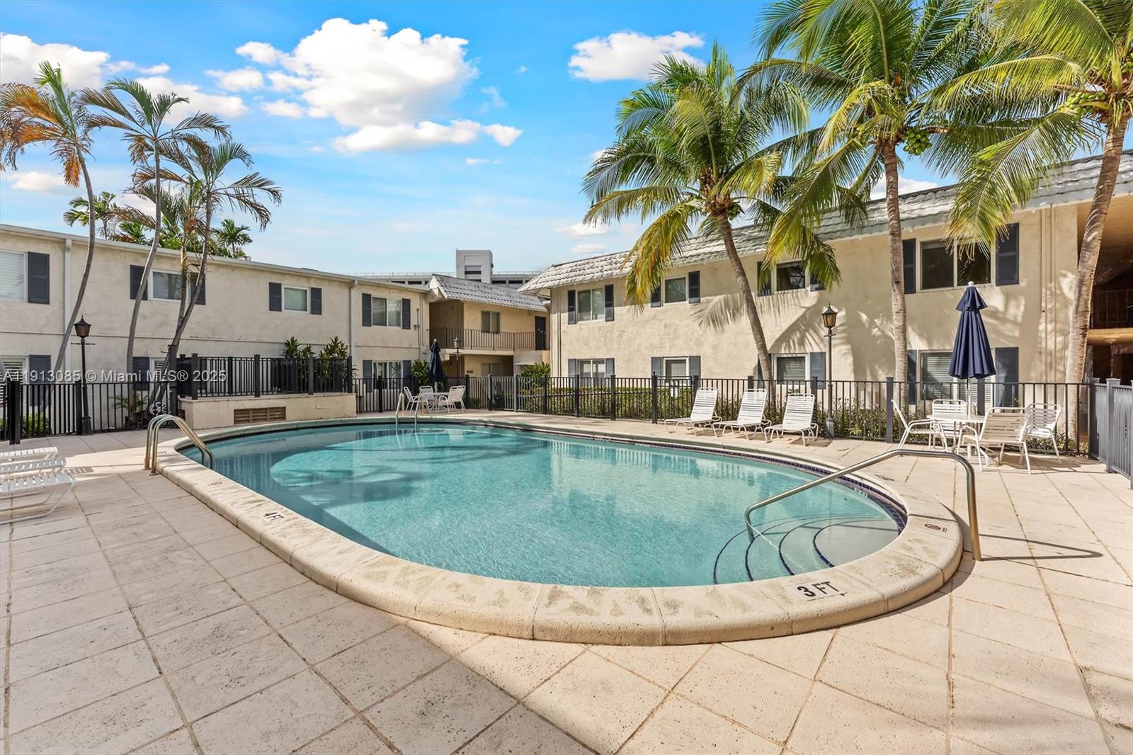 8617 SW 68th Ct #2 Pinecrest, FL 33156