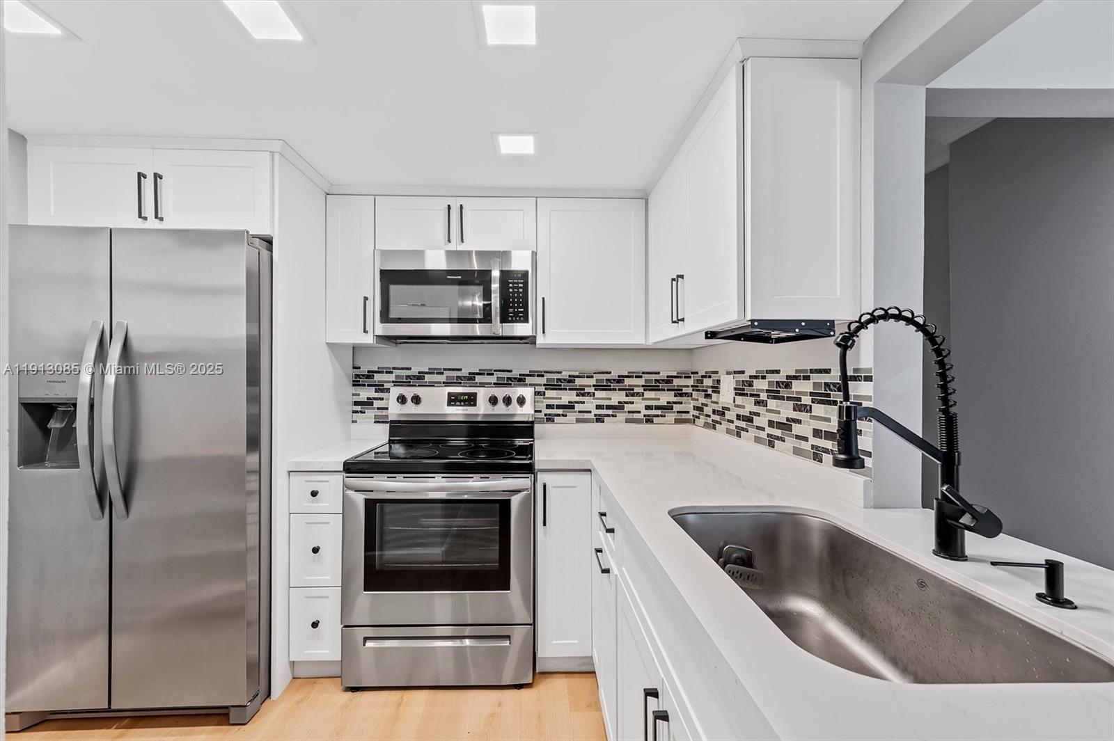 8617 SW 68th Ct #2 Pinecrest, FL 33156