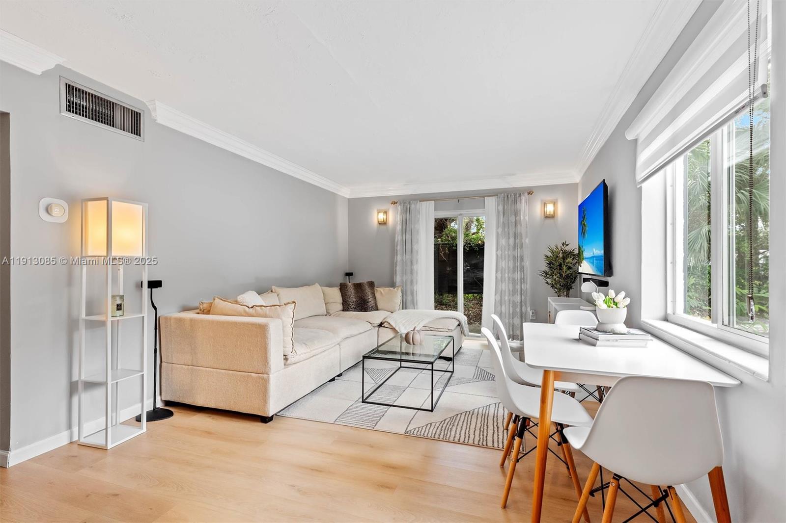 8617 SW 68th Ct #2 Pinecrest, FL 33156