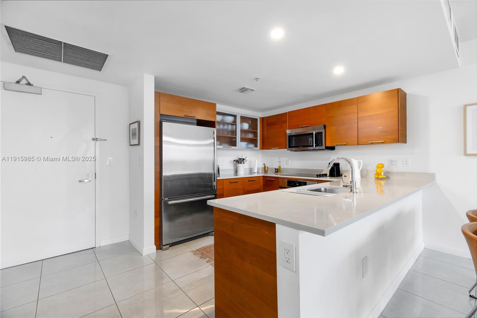 3250 NE 1st Ave #605 Miami, FL 33137