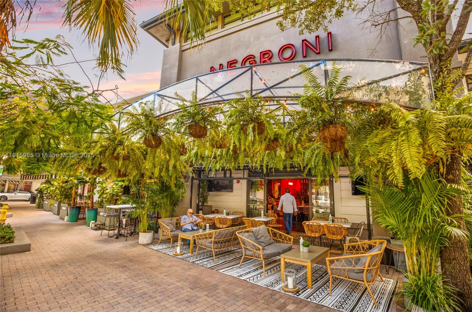 3250 NE 1st Ave #605 Miami, FL 33137