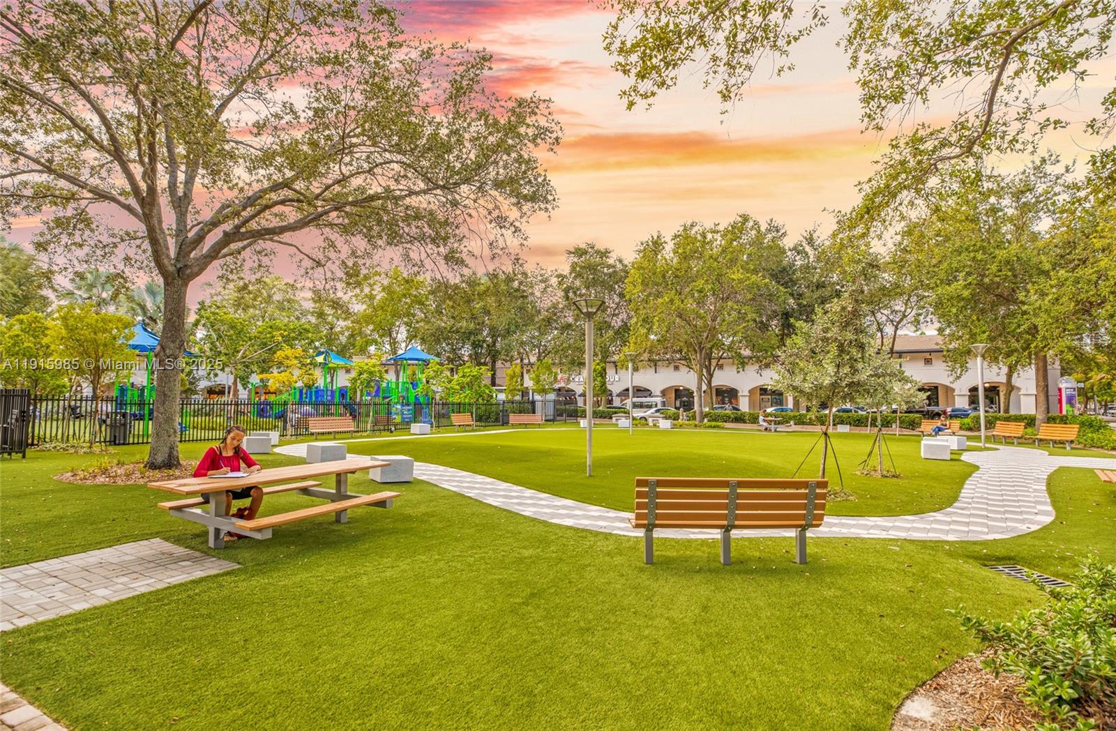 3250 NE 1st Ave #605 Miami, FL 33137