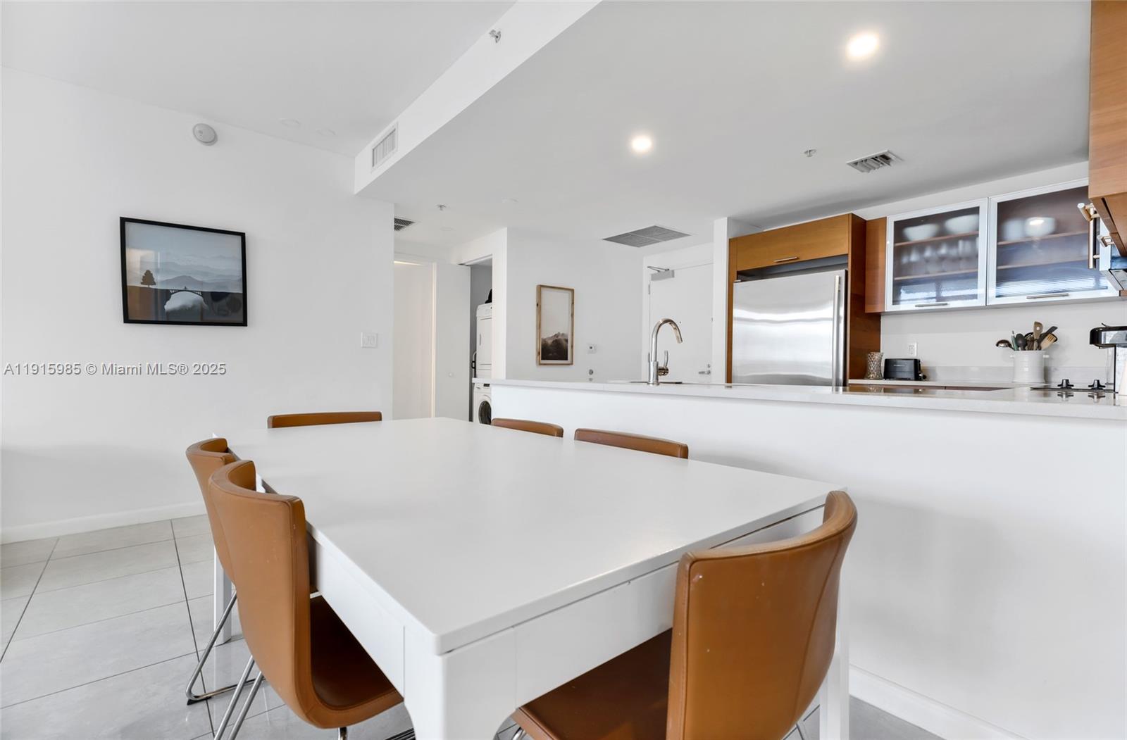 3250 NE 1st Ave #605 Miami, FL 33137