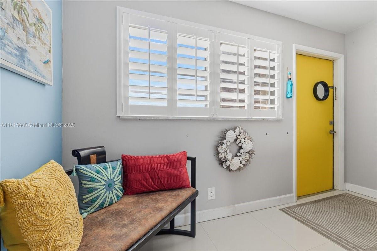 4100 Crystal Lk Dr #302