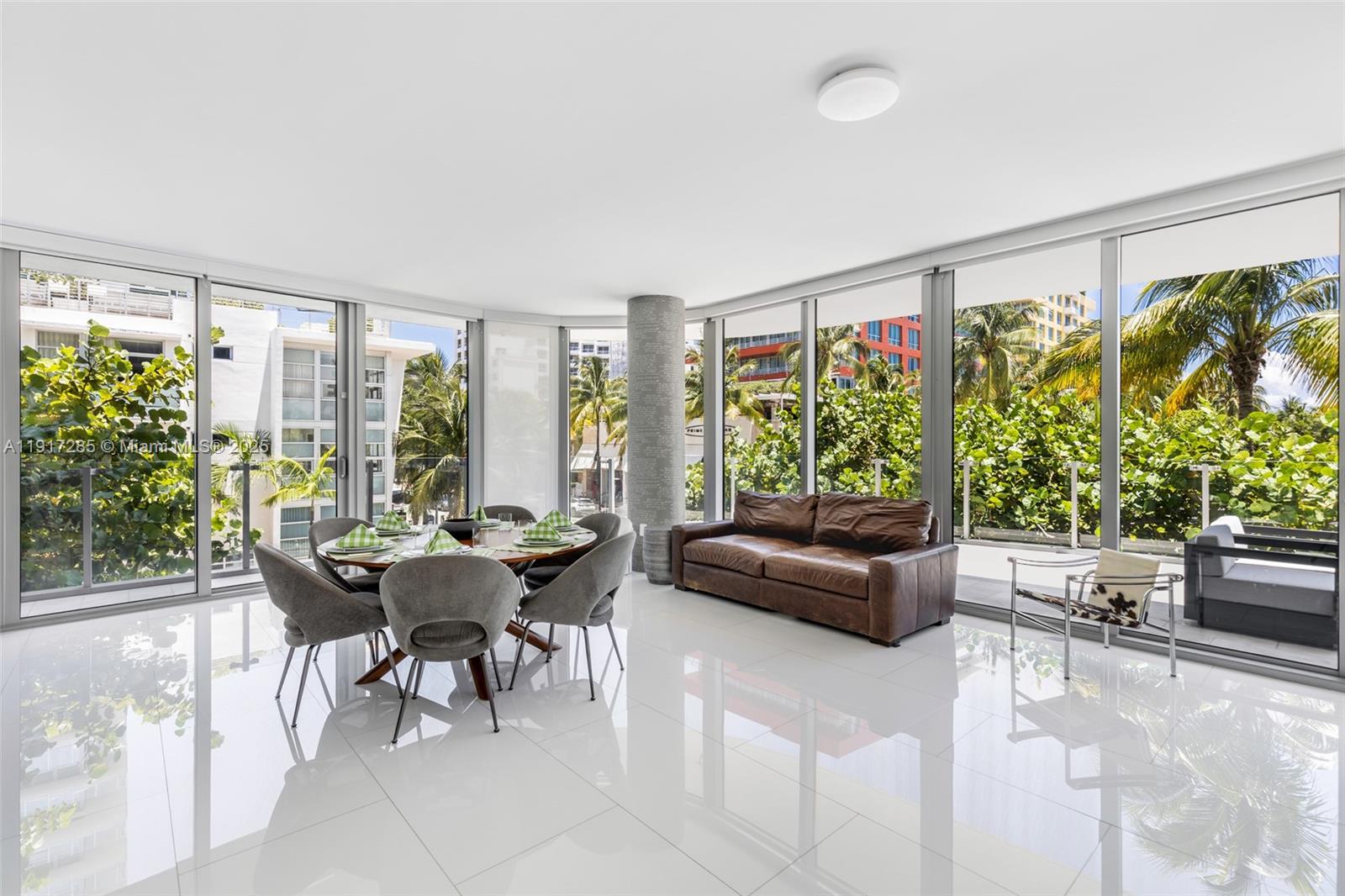 1 Collins Ave #207 Miami Beach, FL 33139