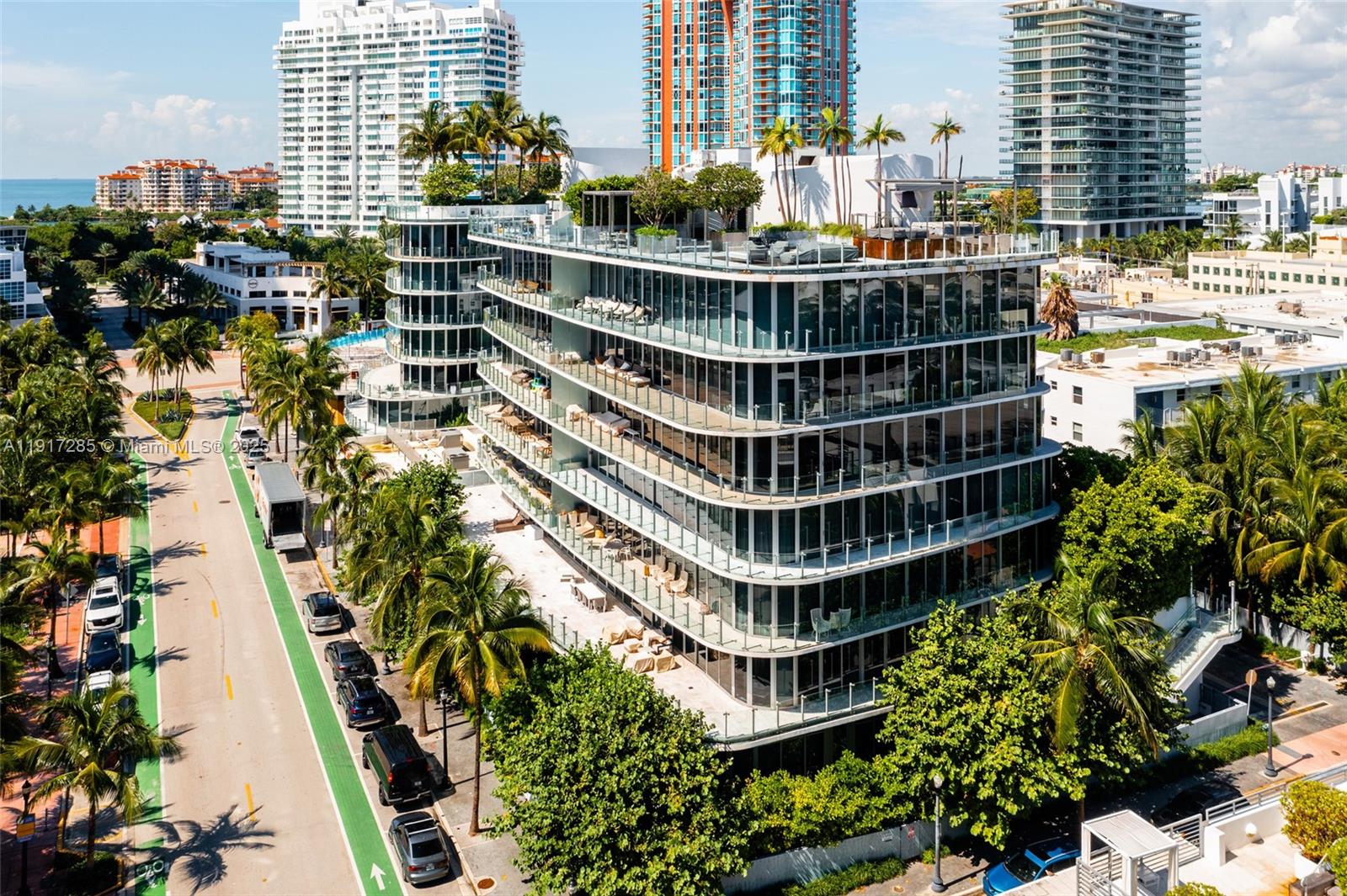 1 Collins Ave #207 Miami Beach, FL 33139