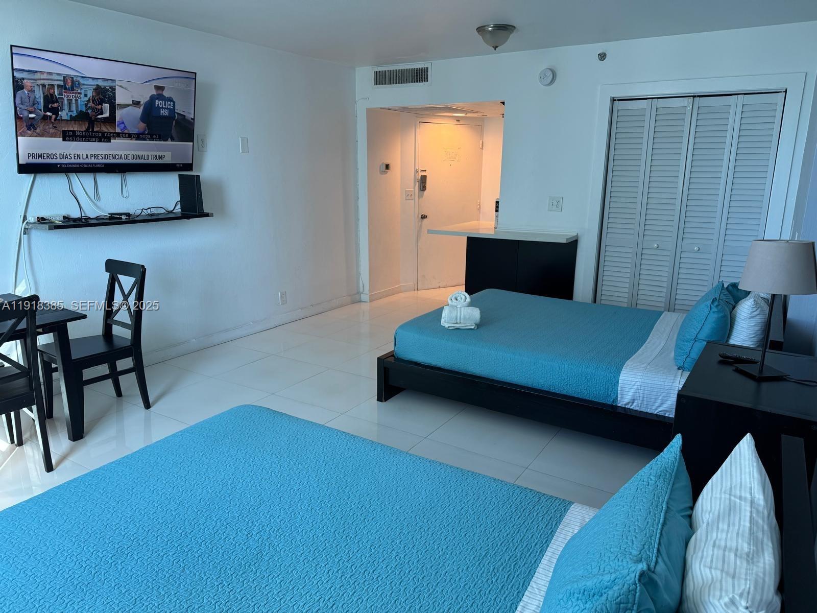 5445 Collins Ave #915 Miami Beach, FL 33140