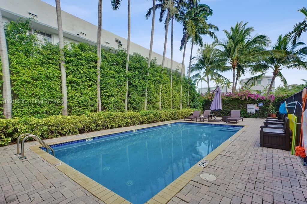 1512 Pennsylvania Ave #2C Miami Beach, FL 33139