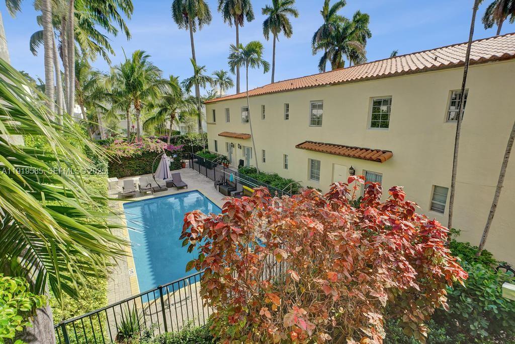 1512 Pennsylvania Ave #2C Miami Beach, FL 33139