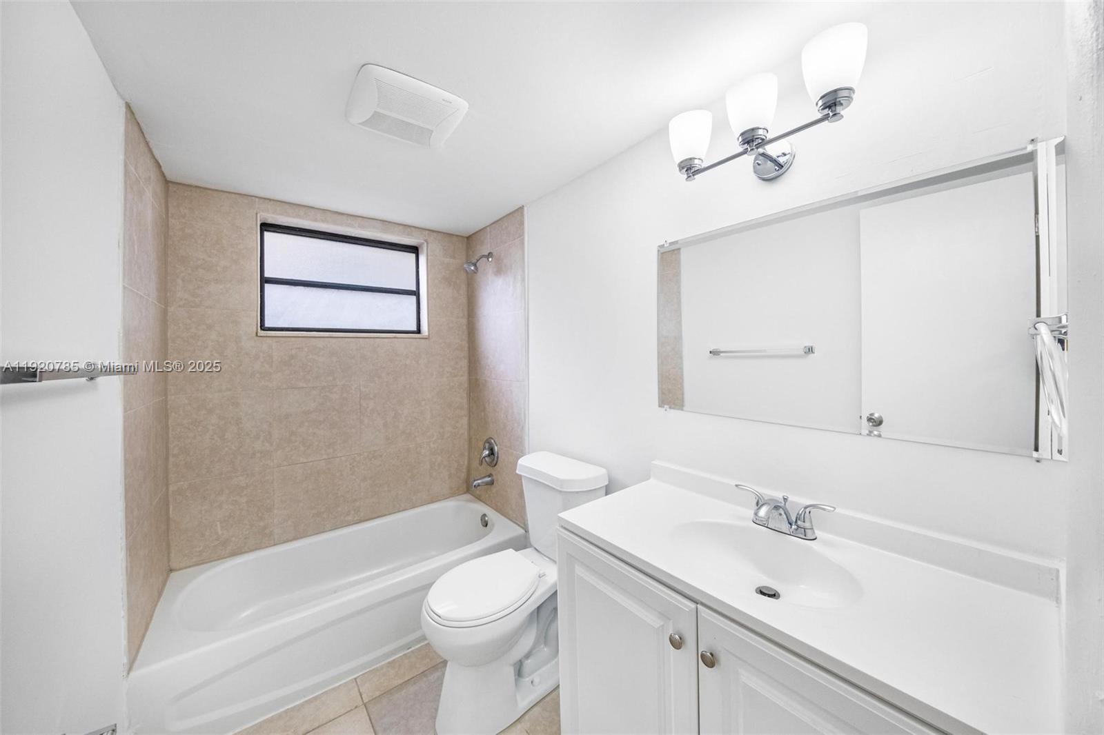 1281 W 42nd St Hialeah, FL 33012