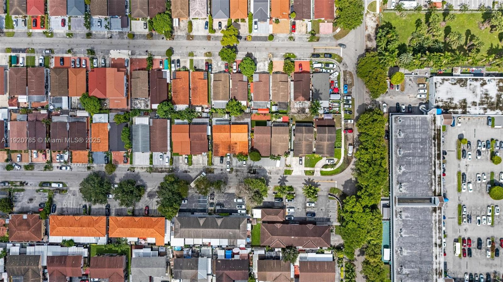 1281 W 42nd St Hialeah, FL 33012