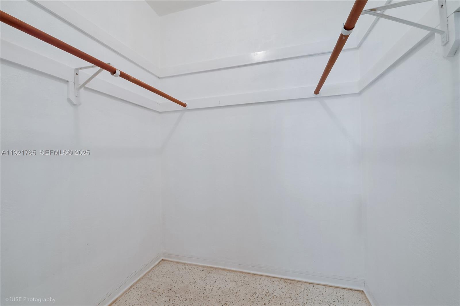 536 Minorca Ave Coral Gables, FL 33134