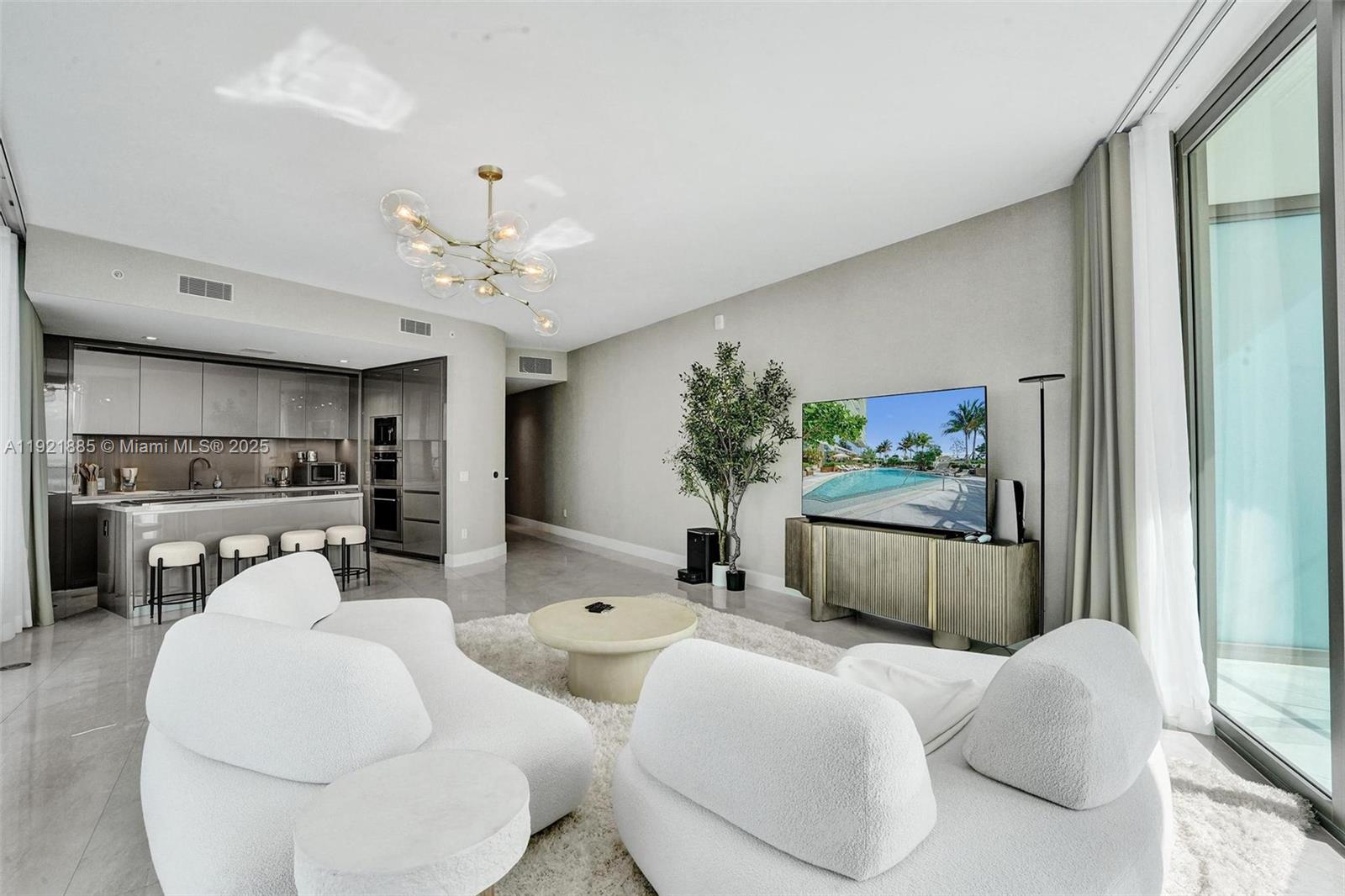 18975 Collins Ave #5205 Sunny Isles Beach, FL 33160