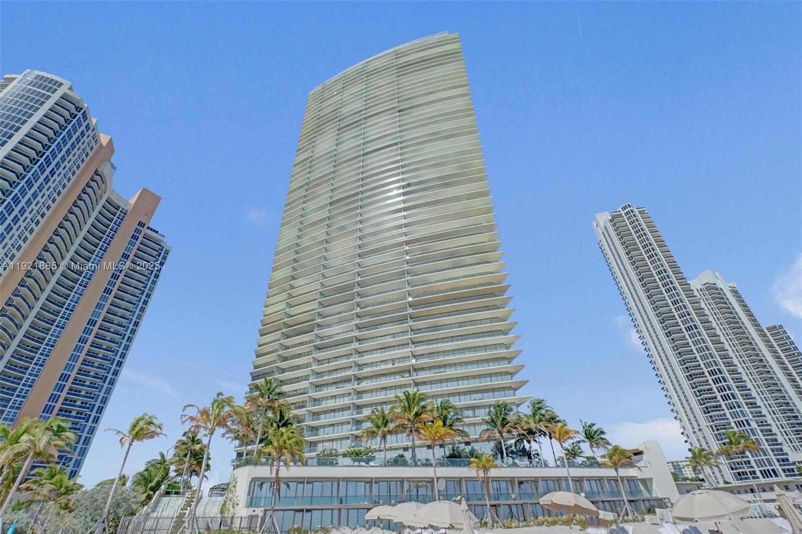 18975 Collins Ave #5205 Sunny Isles Beach, FL 33160