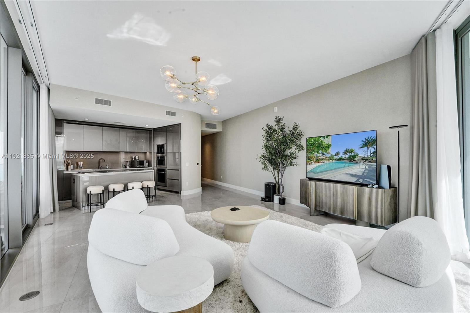 18975 Collins Ave #5205 Sunny Isles Beach, FL 33160