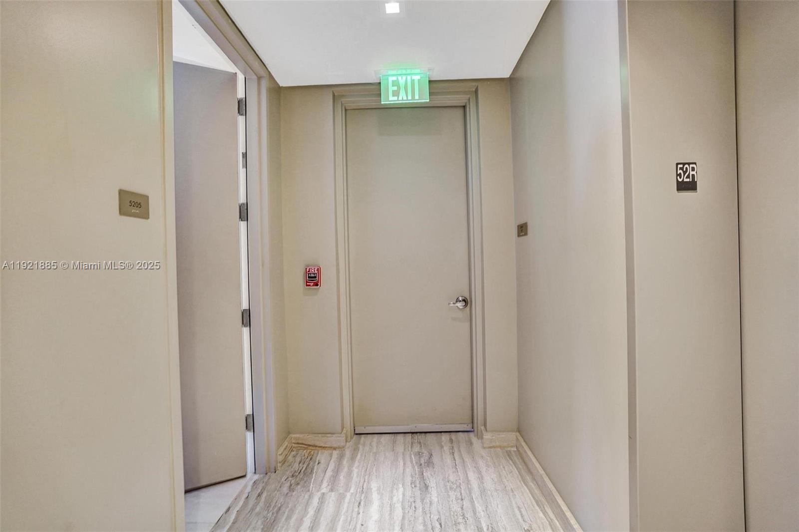 18975 Collins Ave #5205 Sunny Isles Beach, FL 33160