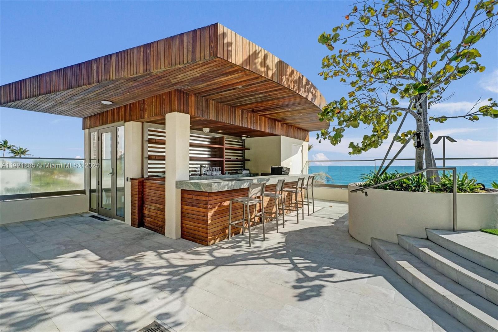 18975 Collins Ave #5205 Sunny Isles Beach, FL 33160