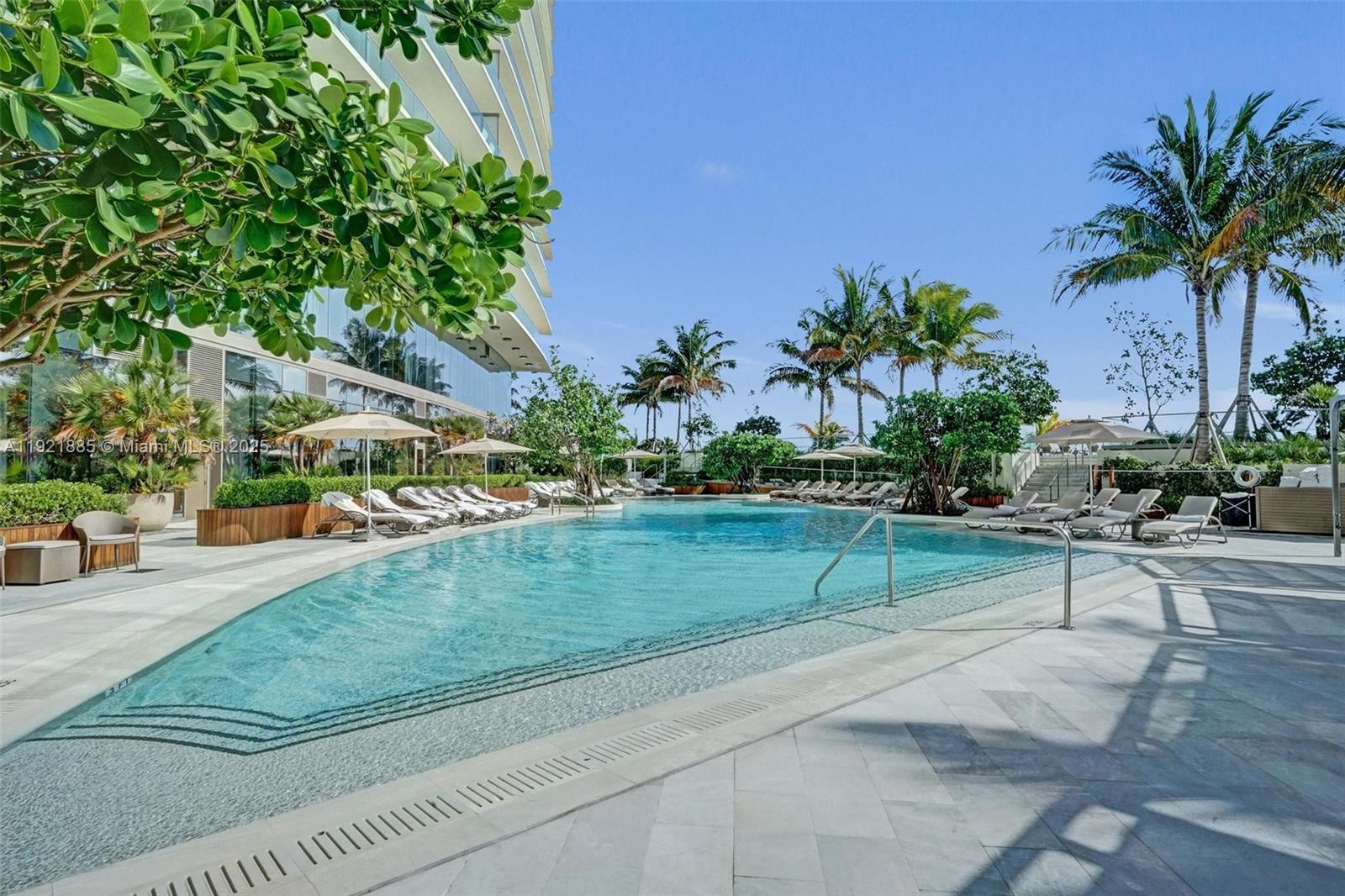 18975 Collins Ave #5205 Sunny Isles Beach, FL 33160