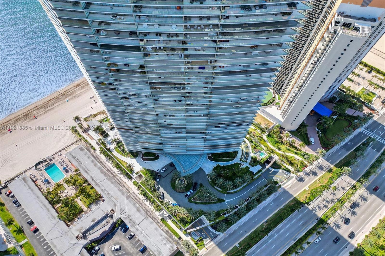 18975 Collins Ave #5205 Sunny Isles Beach, FL 33160