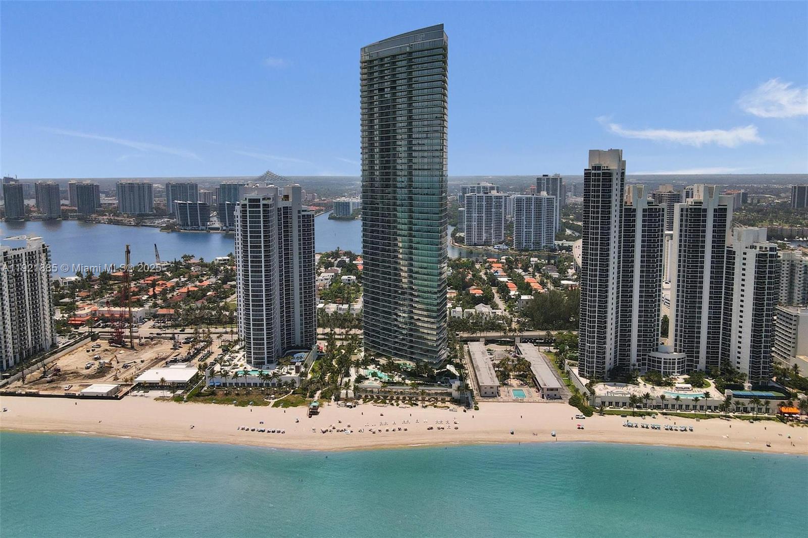 18975 Collins Ave #5205 Sunny Isles Beach, FL 33160