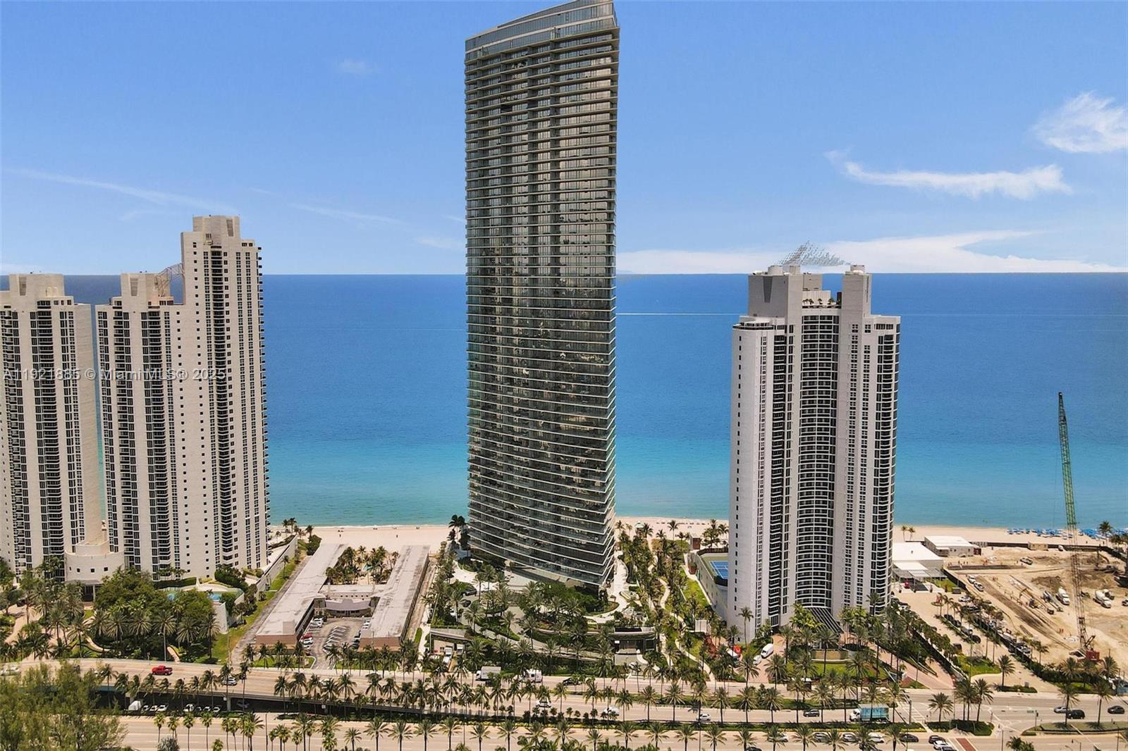 18975 Collins Ave #5205 Sunny Isles Beach, FL 33160