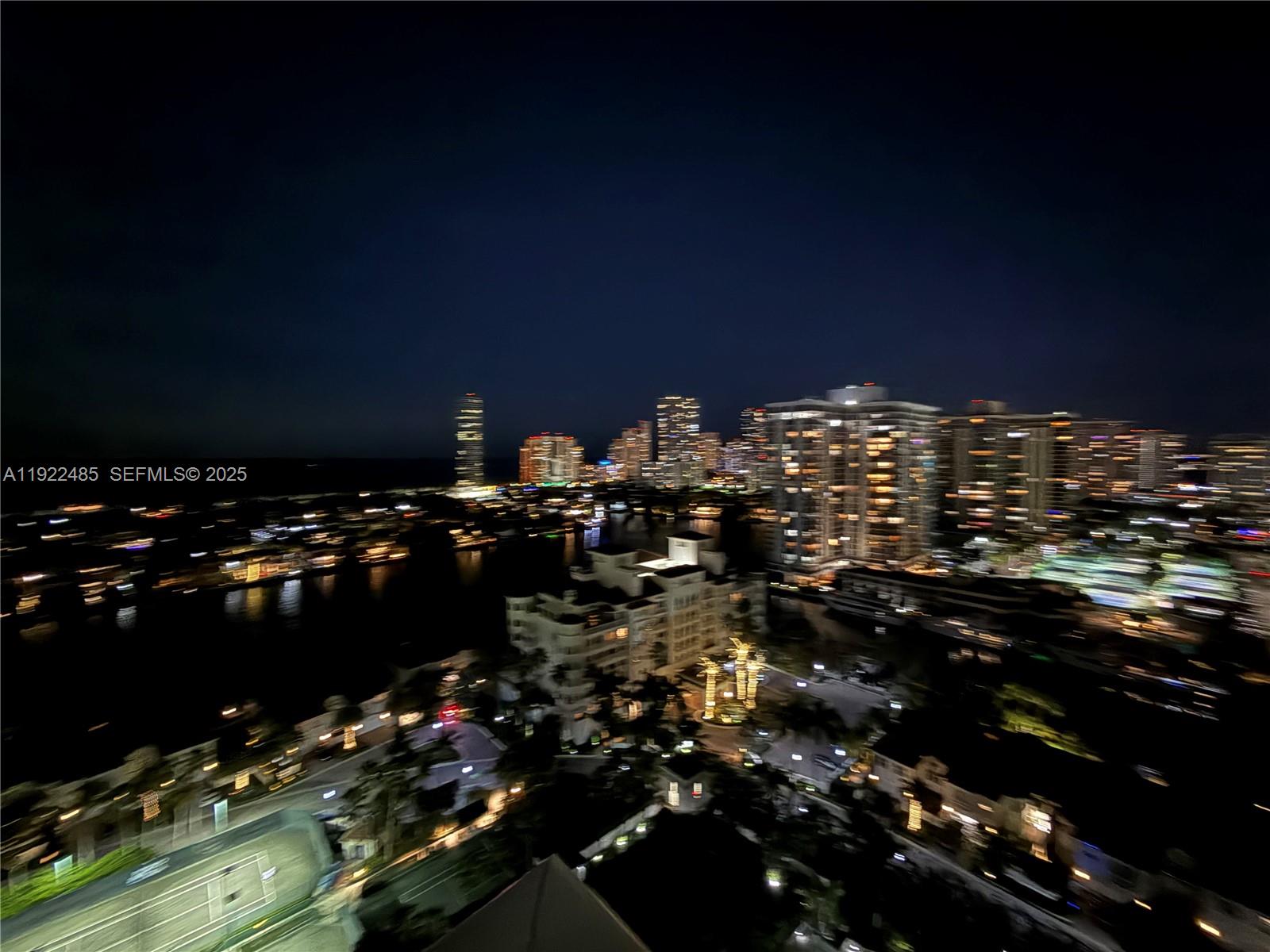 19955 NE 38th Ct #2205 Aventura, FL 33180