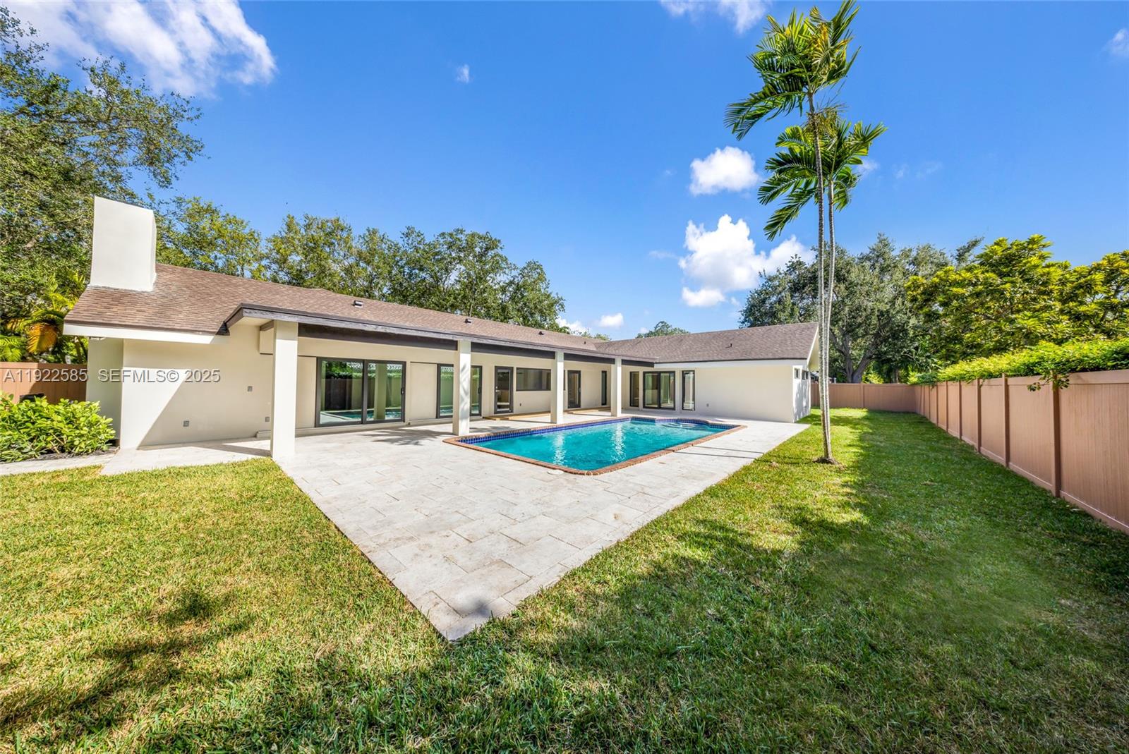 8120 SW 162nd St Palmetto Bay, FL 33157