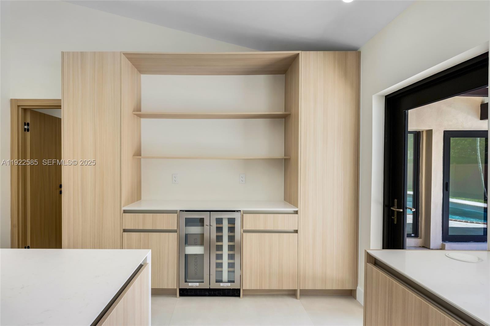 8120 SW 162nd St Palmetto Bay, FL 33157