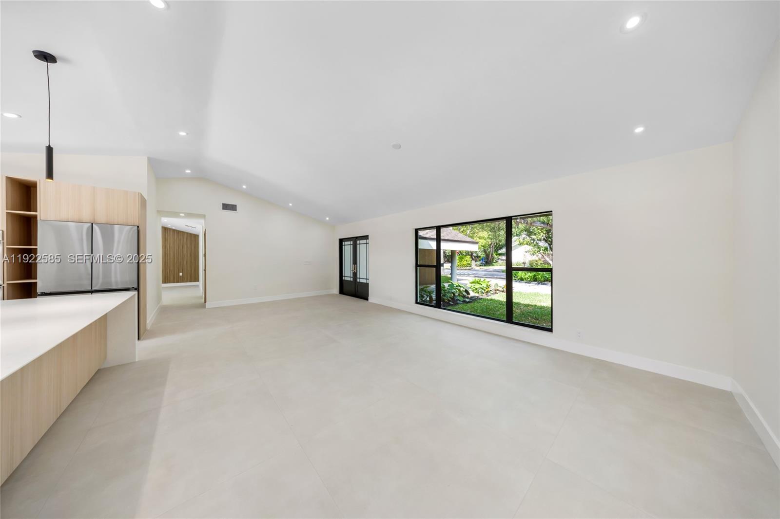 8120 SW 162nd St Palmetto Bay, FL 33157