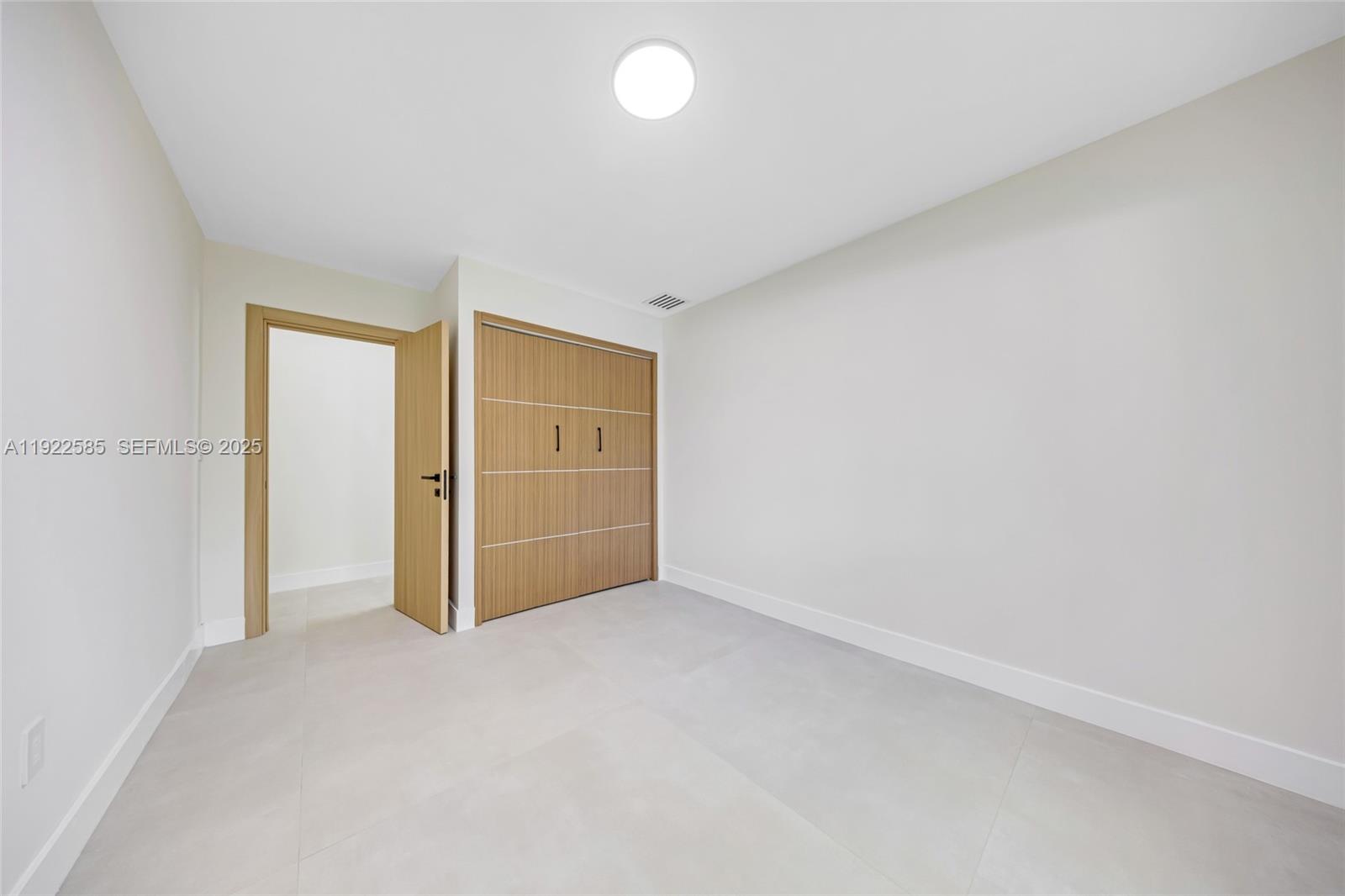 8120 SW 162nd St Palmetto Bay, FL 33157