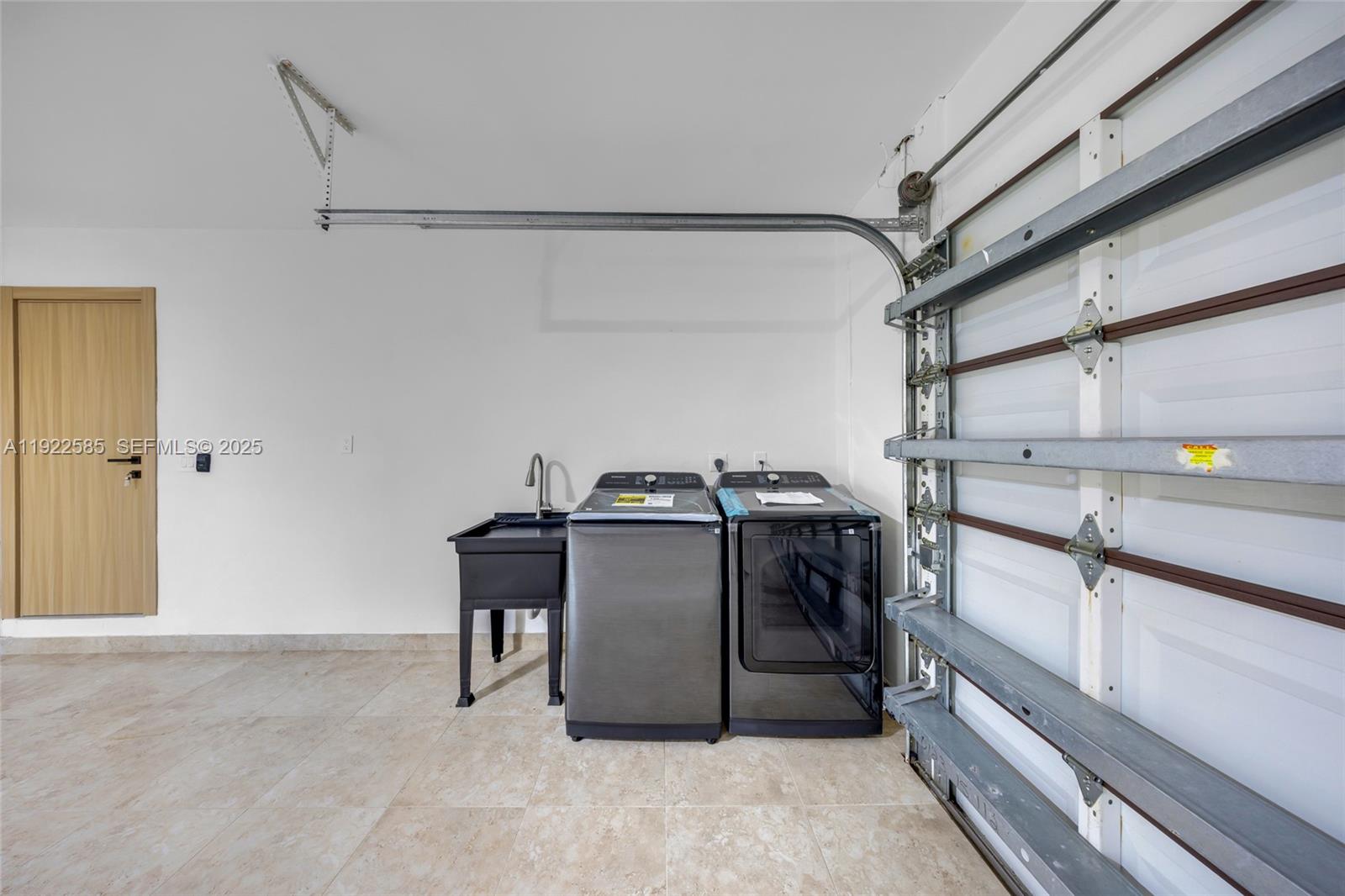 8120 SW 162nd St Palmetto Bay, FL 33157