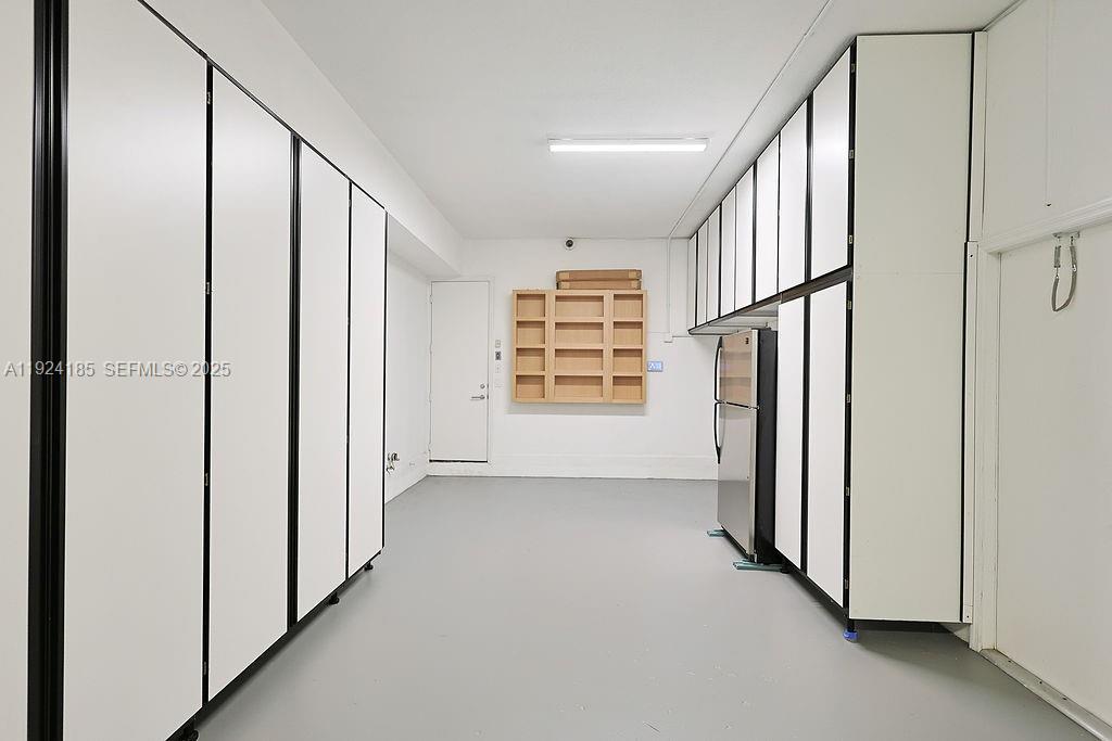 6853 NW 113th Pl Doral, FL 33178