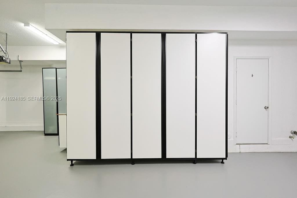 6853 NW 113th Pl Doral, FL 33178