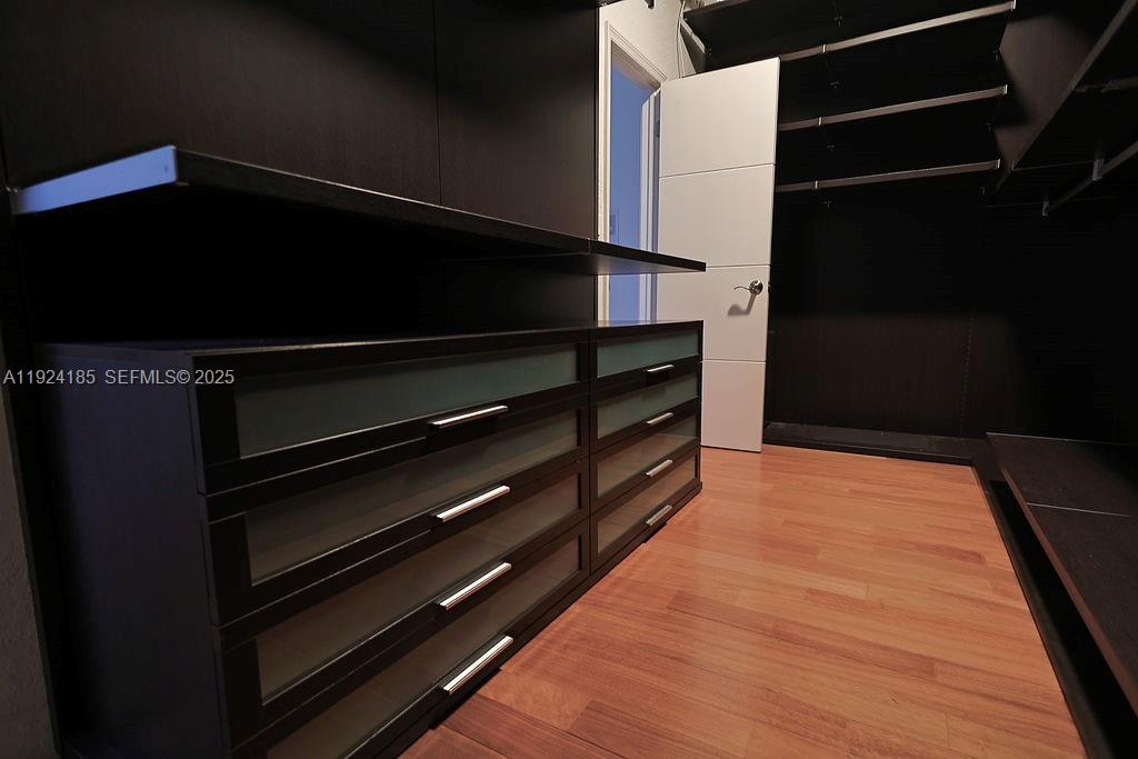 6853 NW 113th Pl Doral, FL 33178