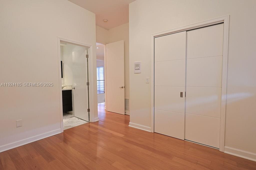 6853 NW 113th Pl Doral, FL 33178