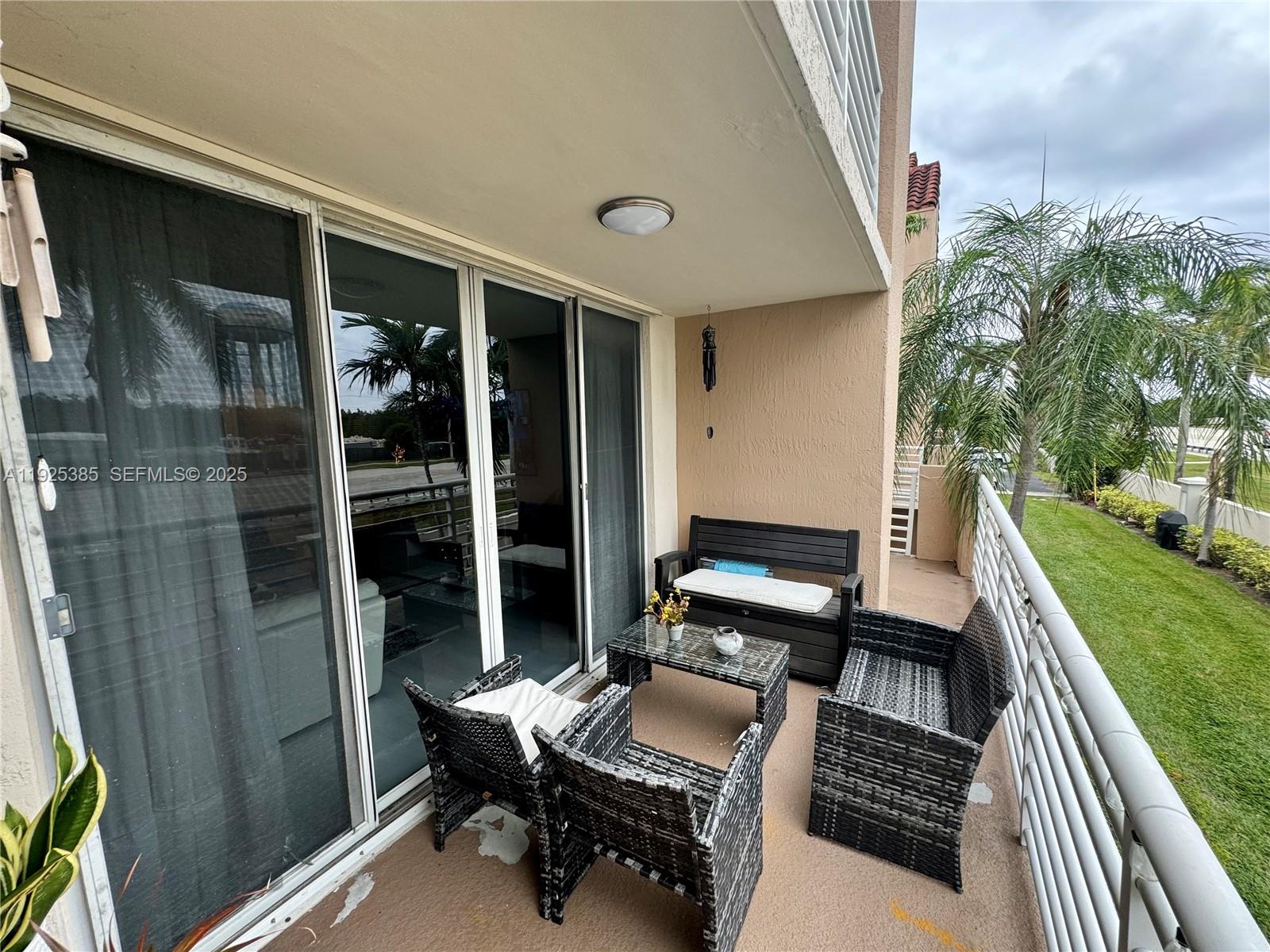 2711 Ocean Clb Blvd #202 Hollywood, FL 33019