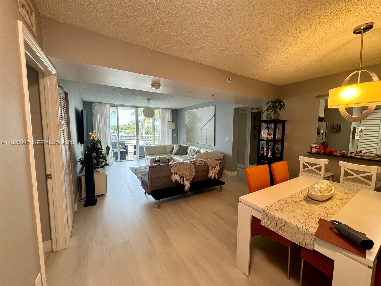 2711 Ocean Clb Blvd #202 Hollywood, FL 33019