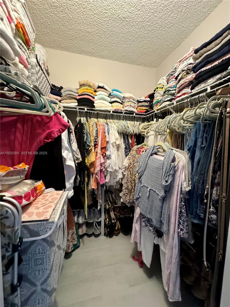 2711 Ocean Clb Blvd #202 Hollywood, FL 33019