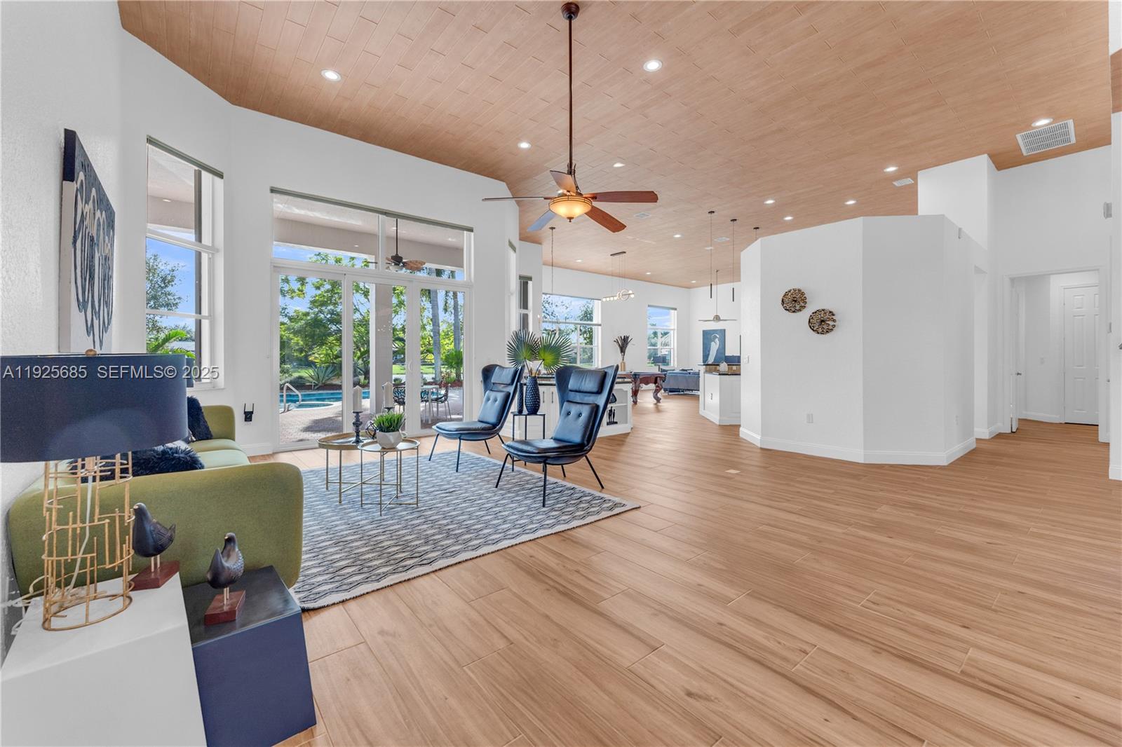 13890 SW 41st St Davie, FL 33330