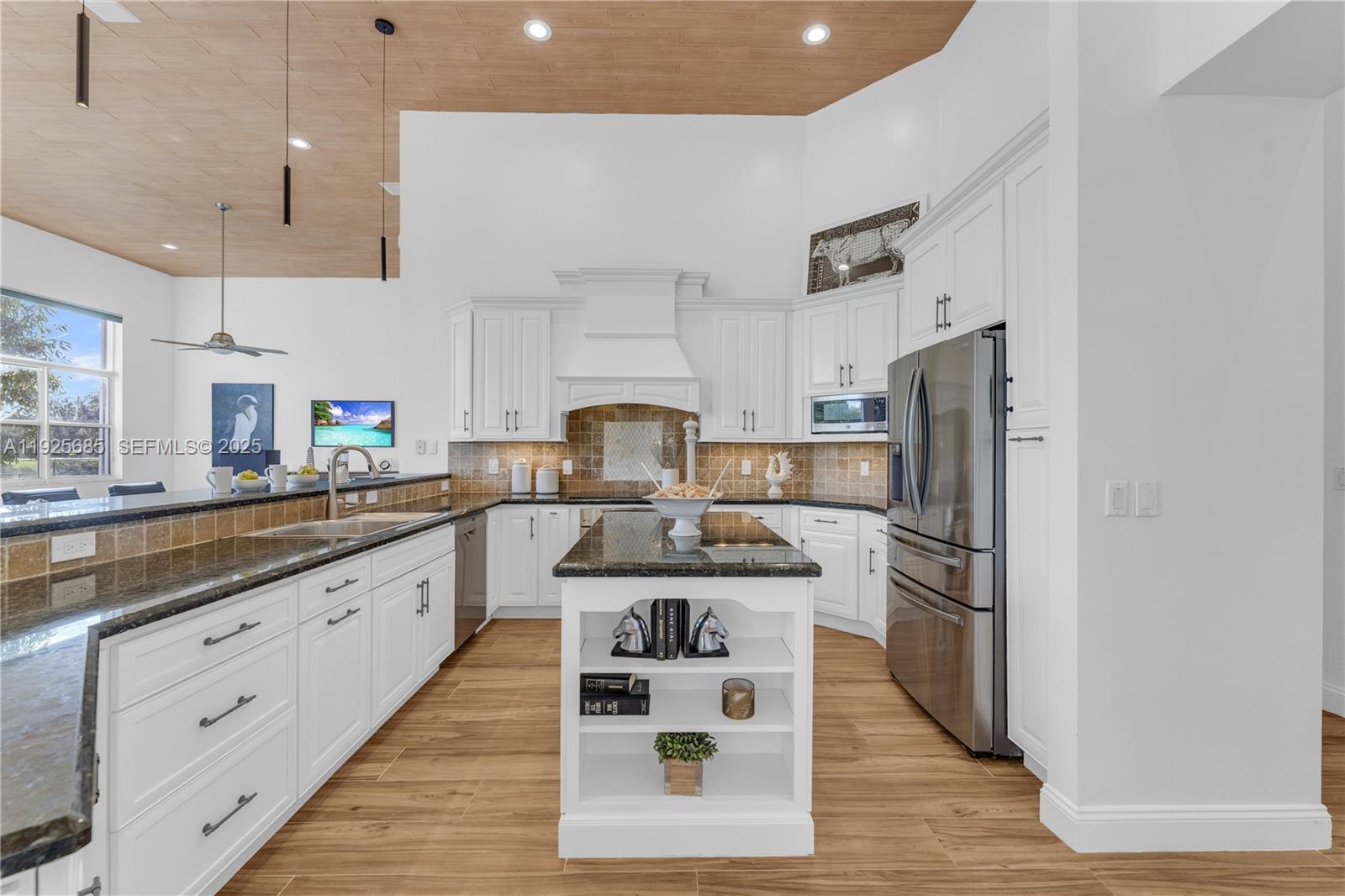 13890 SW 41st St Davie, FL 33330