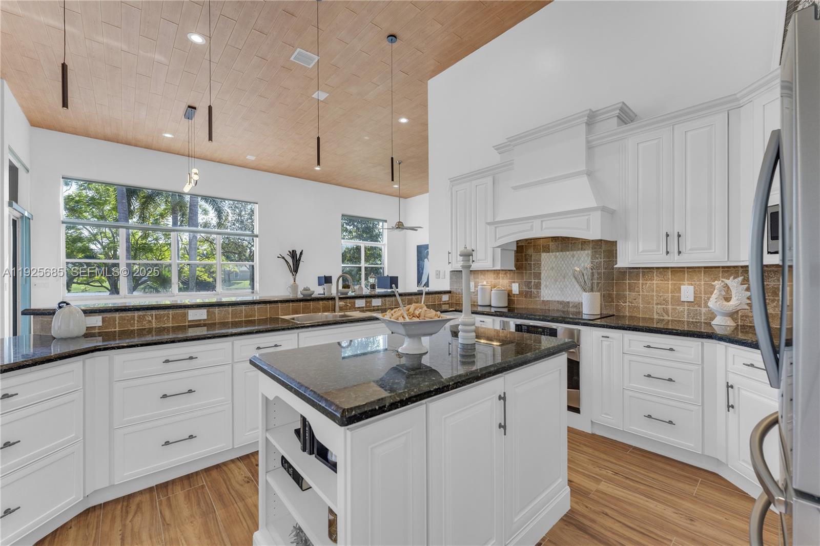 13890 SW 41st St Davie, FL 33330