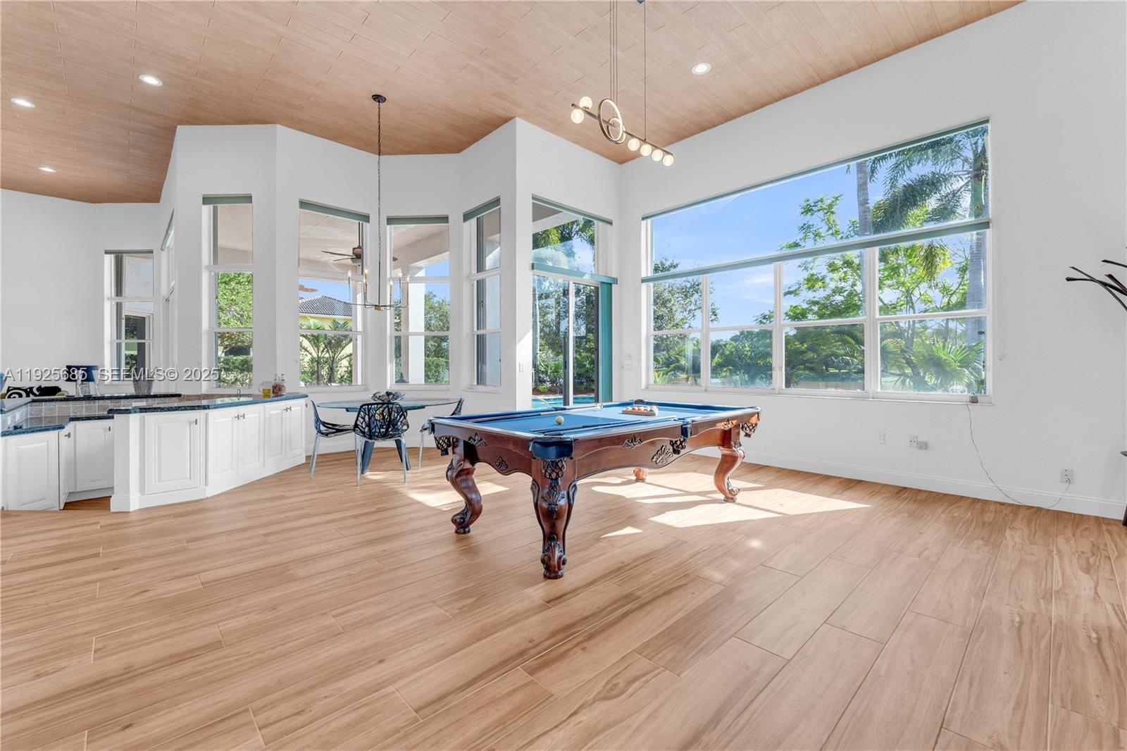 13890 SW 41st St Davie, FL 33330