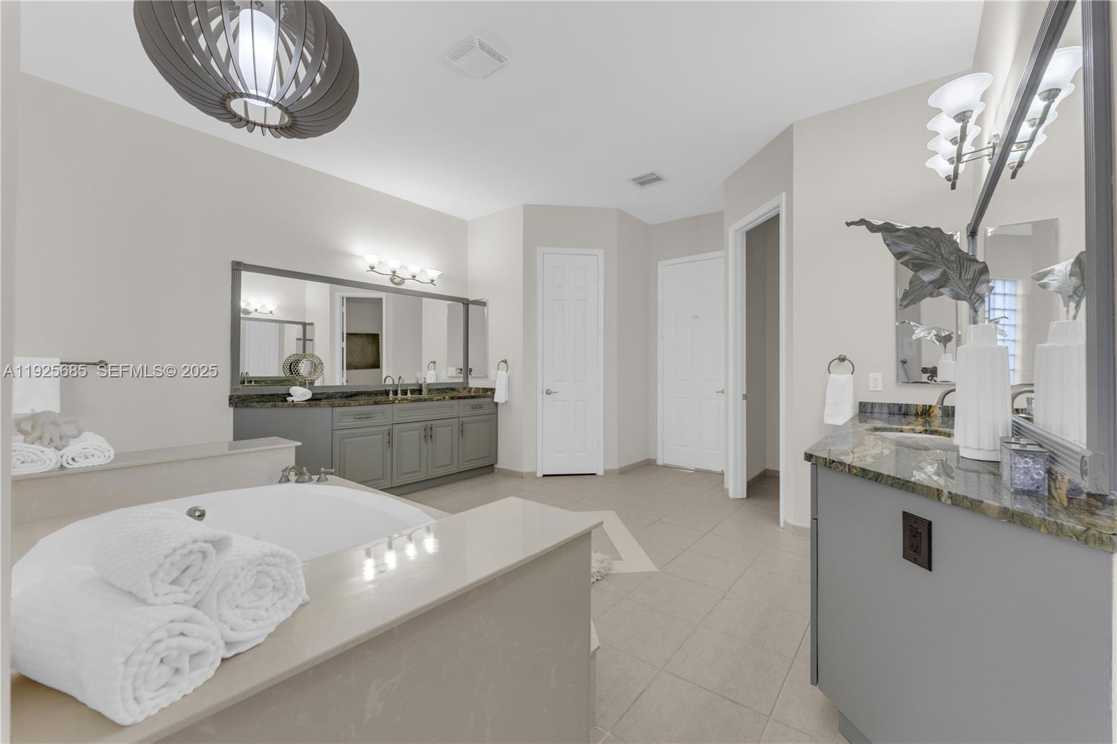 13890 SW 41st St Davie, FL 33330