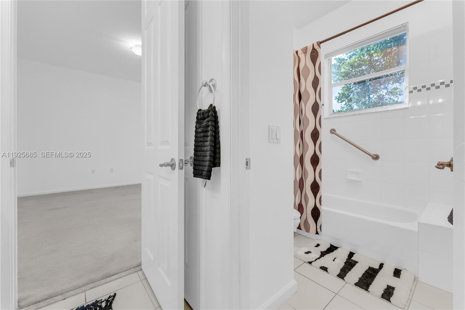 13890 SW 41st St Davie, FL 33330