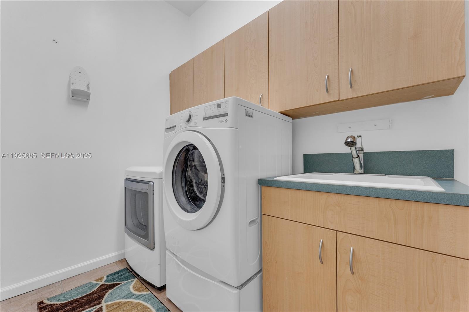 13890 SW 41st St Davie, FL 33330